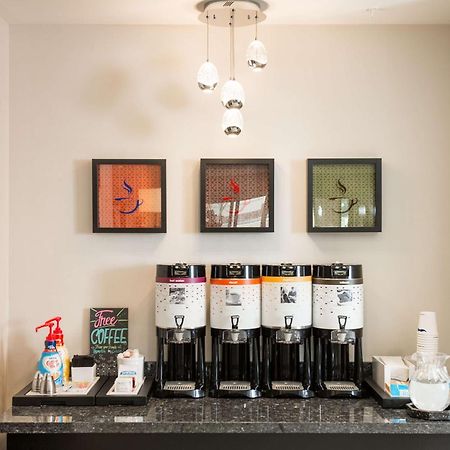 Hampton Inn And Suites La Crosse Downtown Екстериор снимка