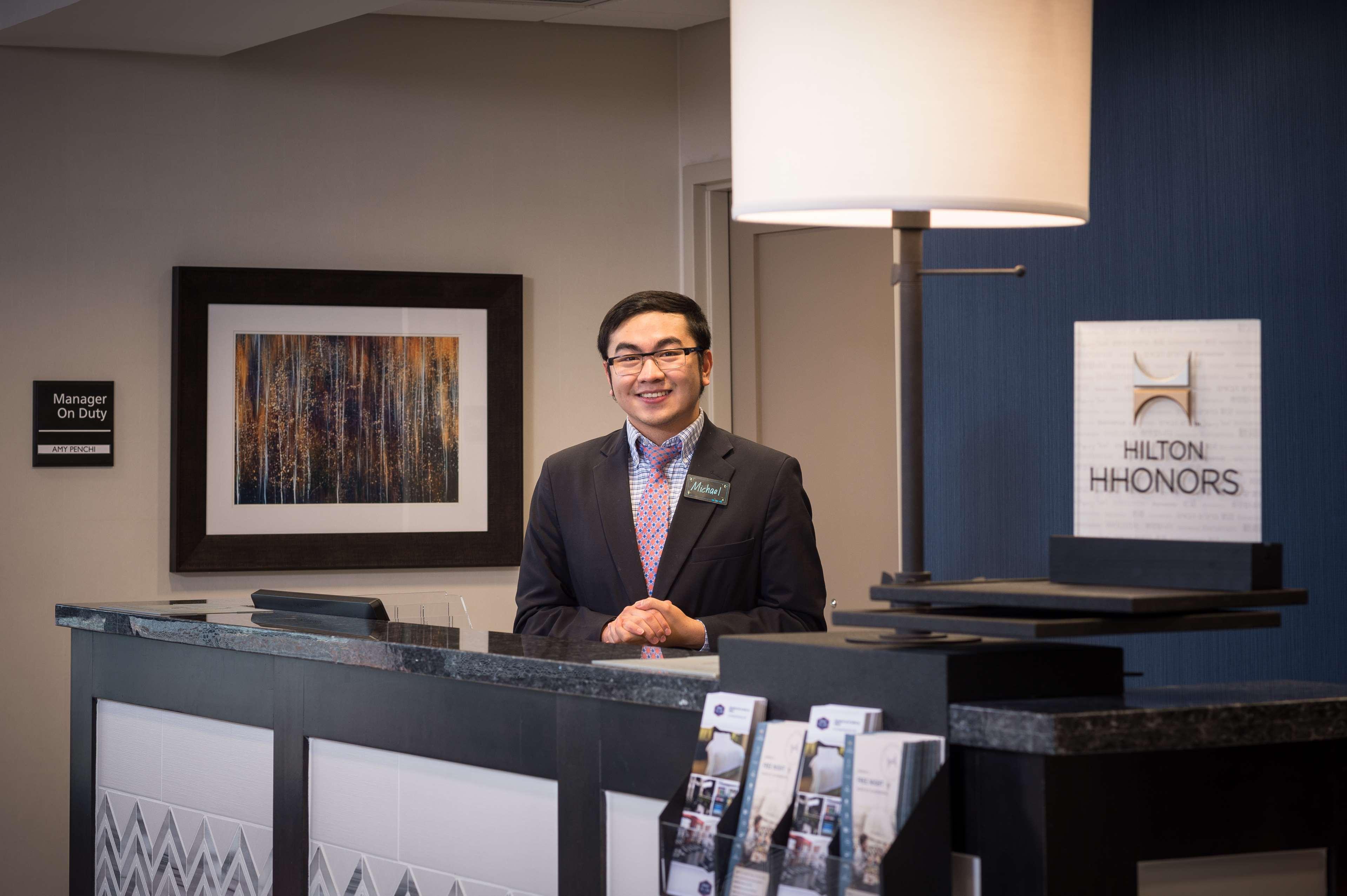 Hampton Inn And Suites La Crosse Downtown Екстериор снимка