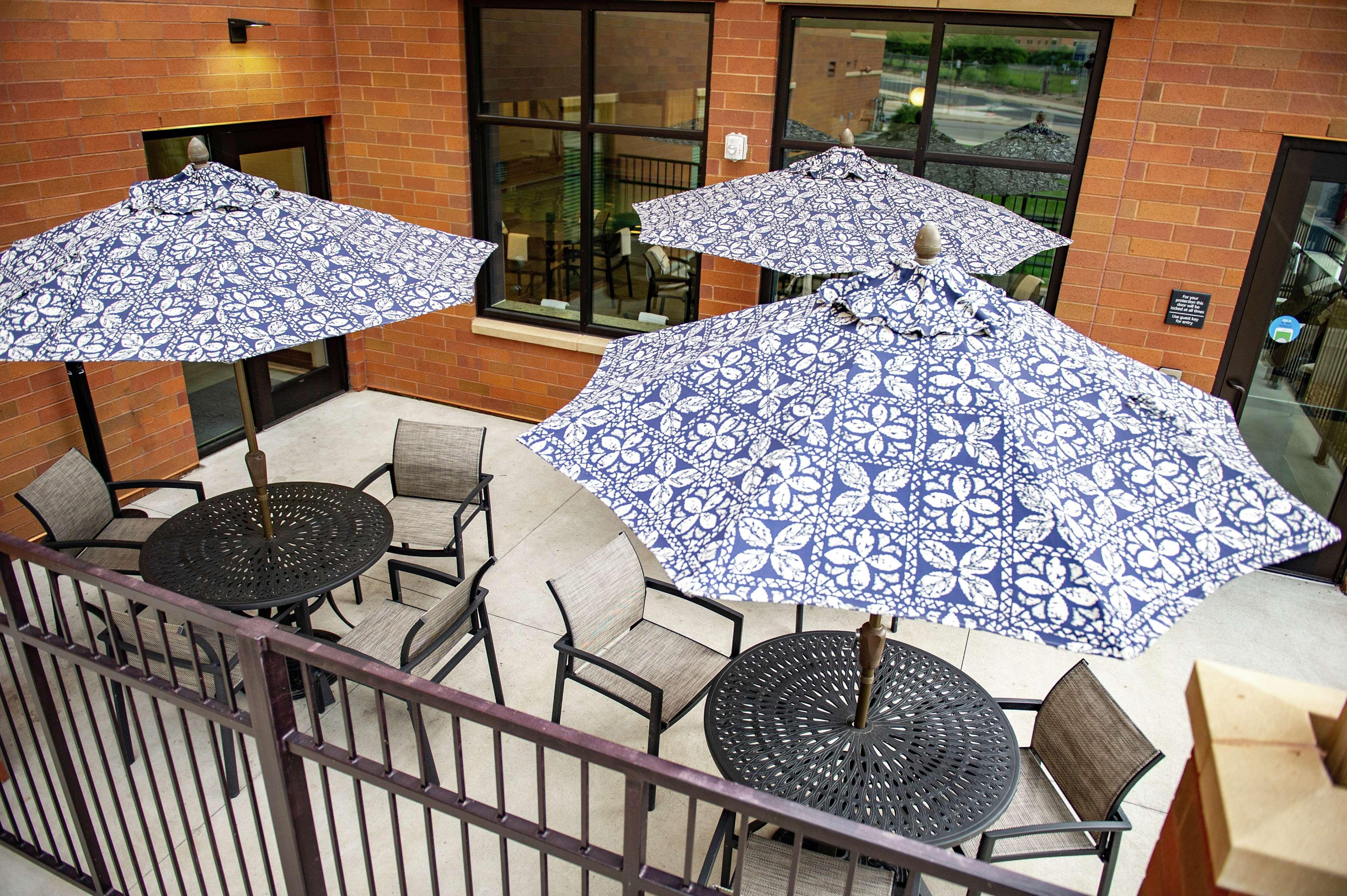 Hampton Inn And Suites La Crosse Downtown Екстериор снимка