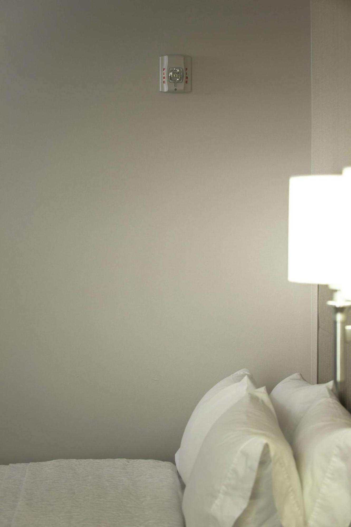Hampton Inn And Suites La Crosse Downtown Екстериор снимка
