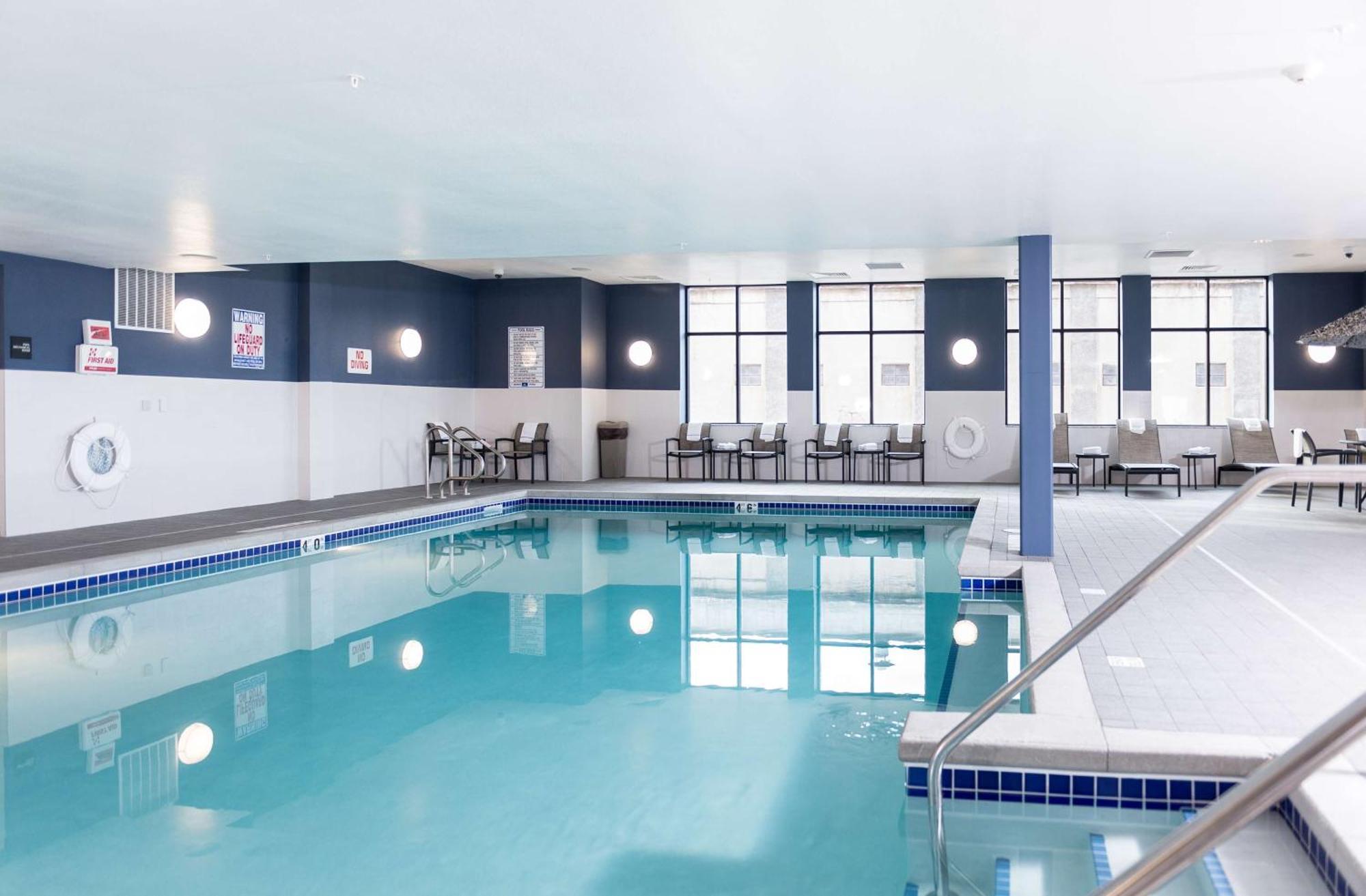 Hampton Inn And Suites La Crosse Downtown Екстериор снимка